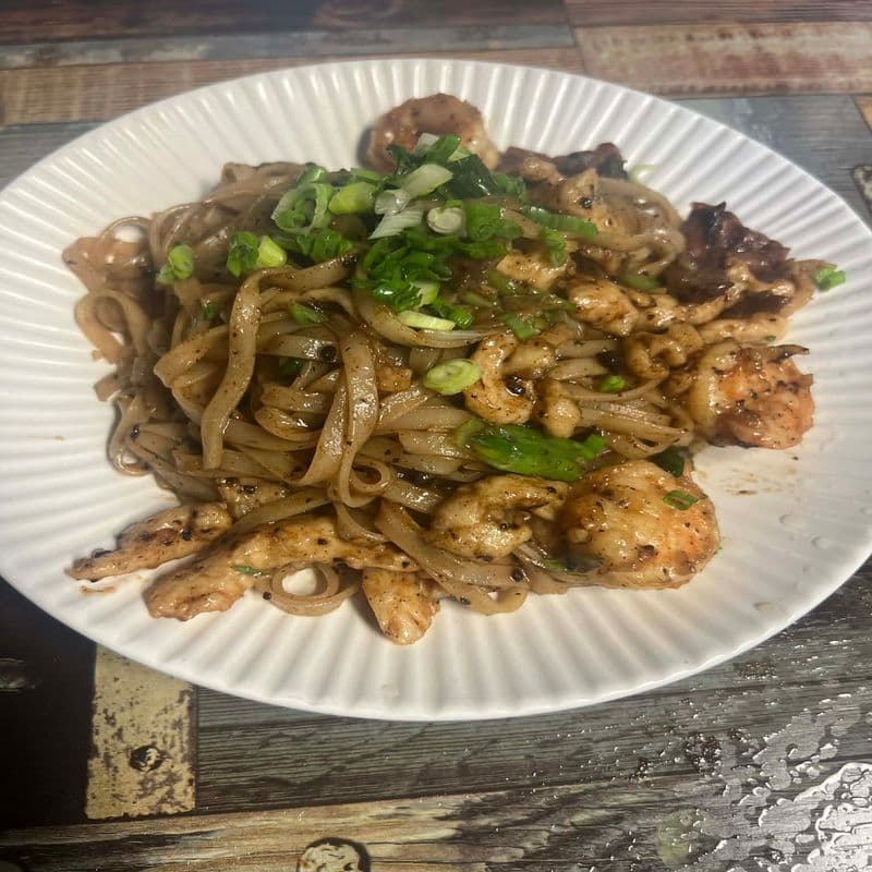 Drunken Noodles (L)