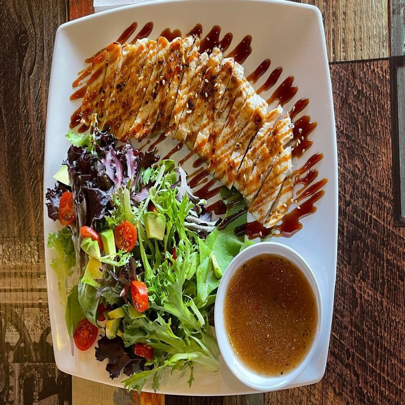 Grilled Chicken Salad